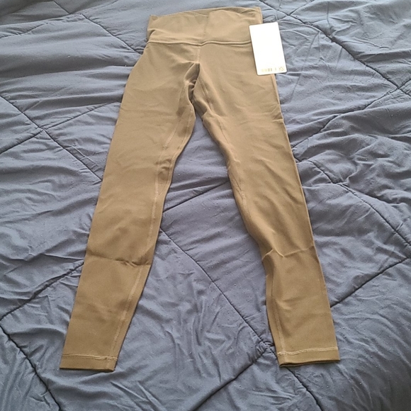 lululemon athletica Pants - Align hr pant 28..
